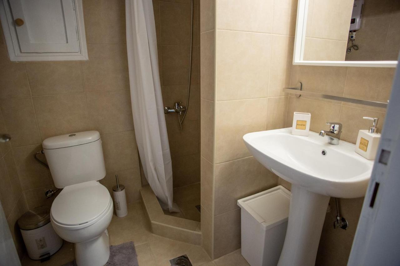 Thessaloniki Center Small Studio Apartment Buitenkant foto